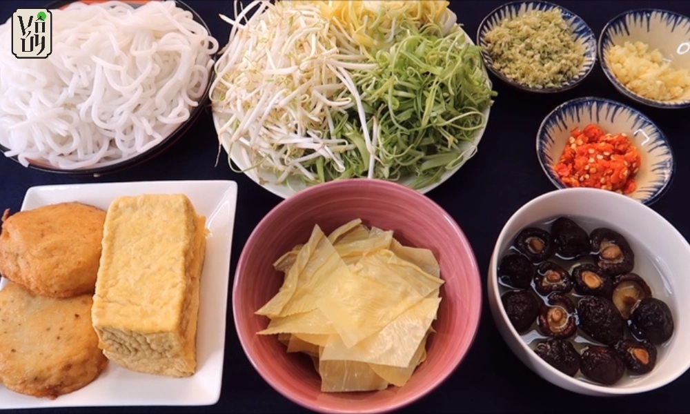 Nguyên liệu làm bún bò Huế chay