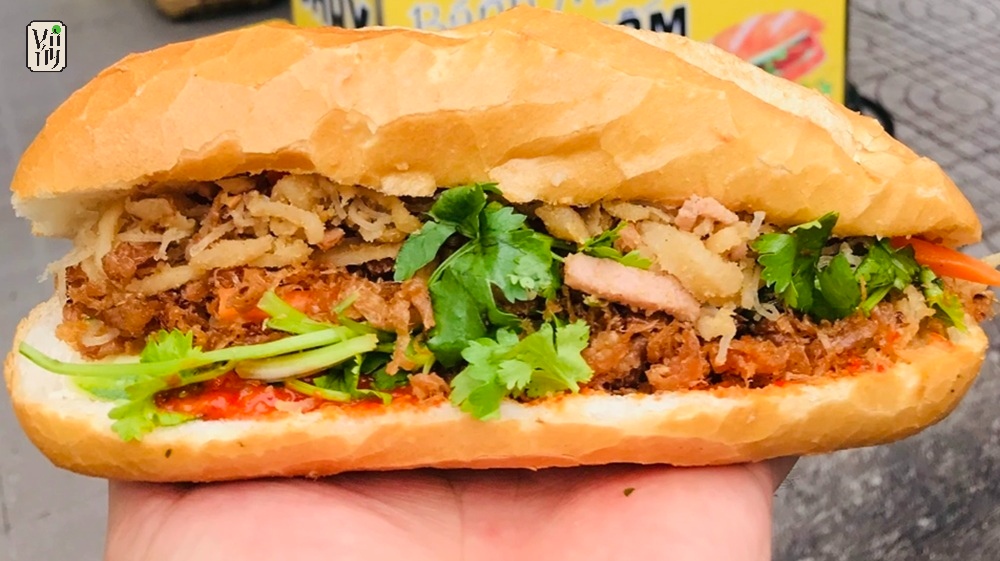 Bánh mì chay - Món ăn đường phố Việt Nam phiên bản thuần chay