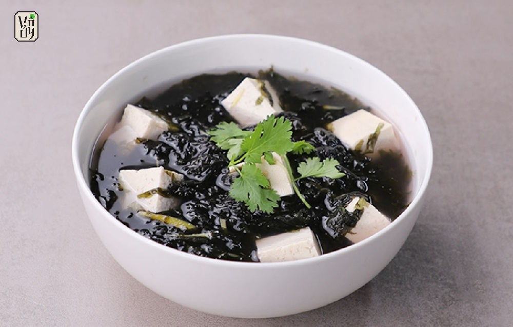 Canh rong biển đậu hũ - Món chay thanh đạm cho ngày nắng nóng