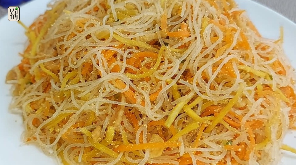 Cách làm bì chay dai giòn với thính đậu nành rang
