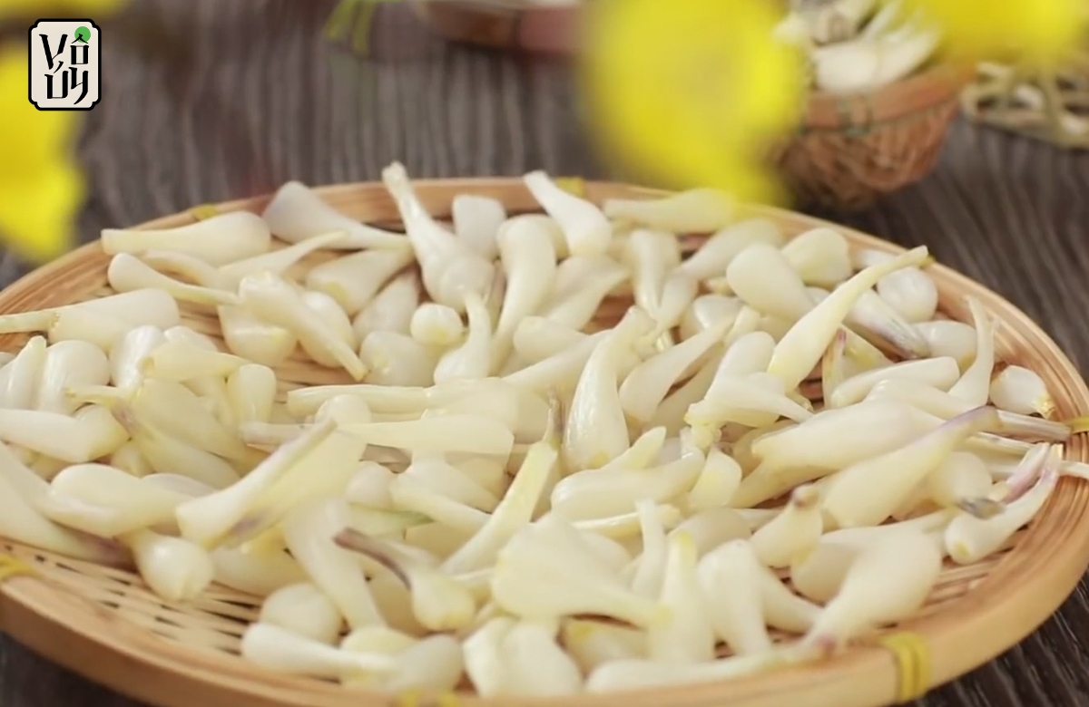 Cách làm củ kiệu ngâm nước mắm đường