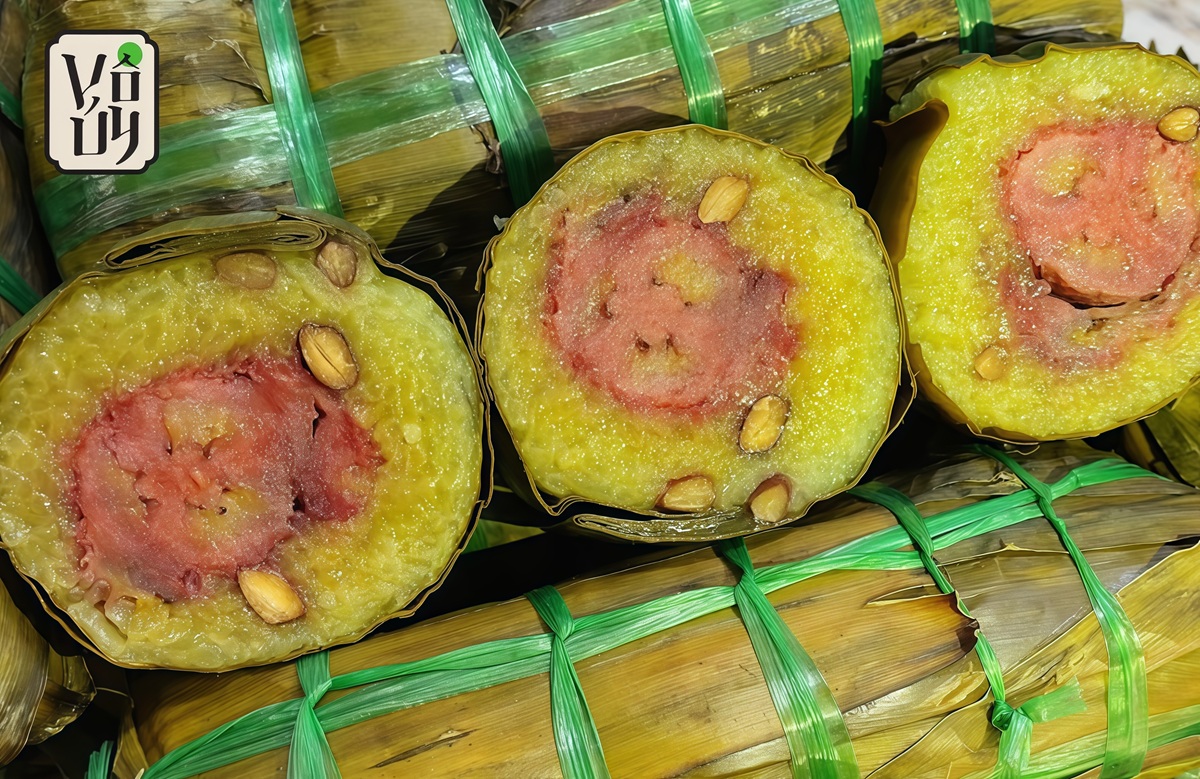 Important Tips When Making Bánh Tét Chuối