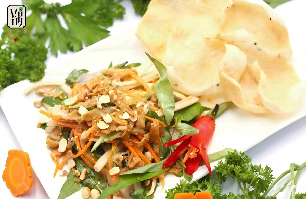 How to Make Lotus Stem Salad with Vegan Spare Ribs