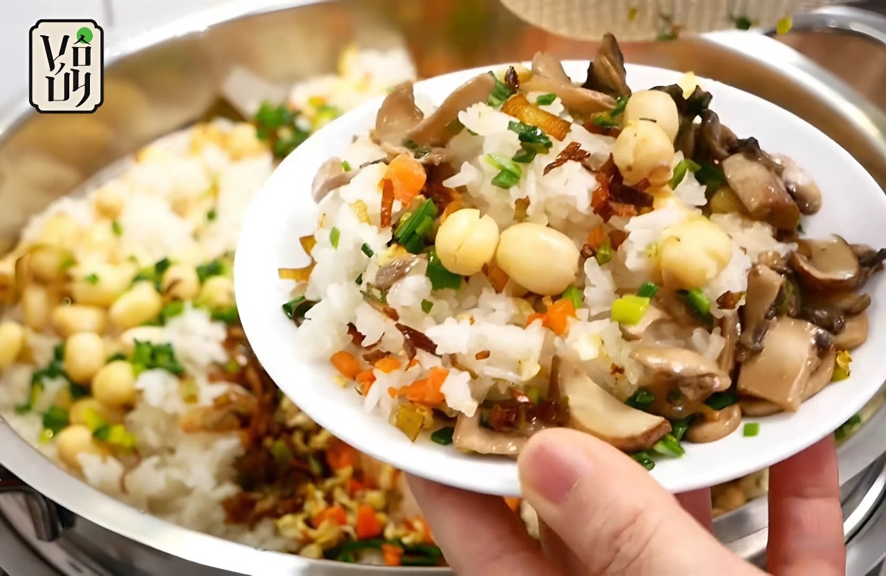 Xôi mặn chay bao nhiêu calo?