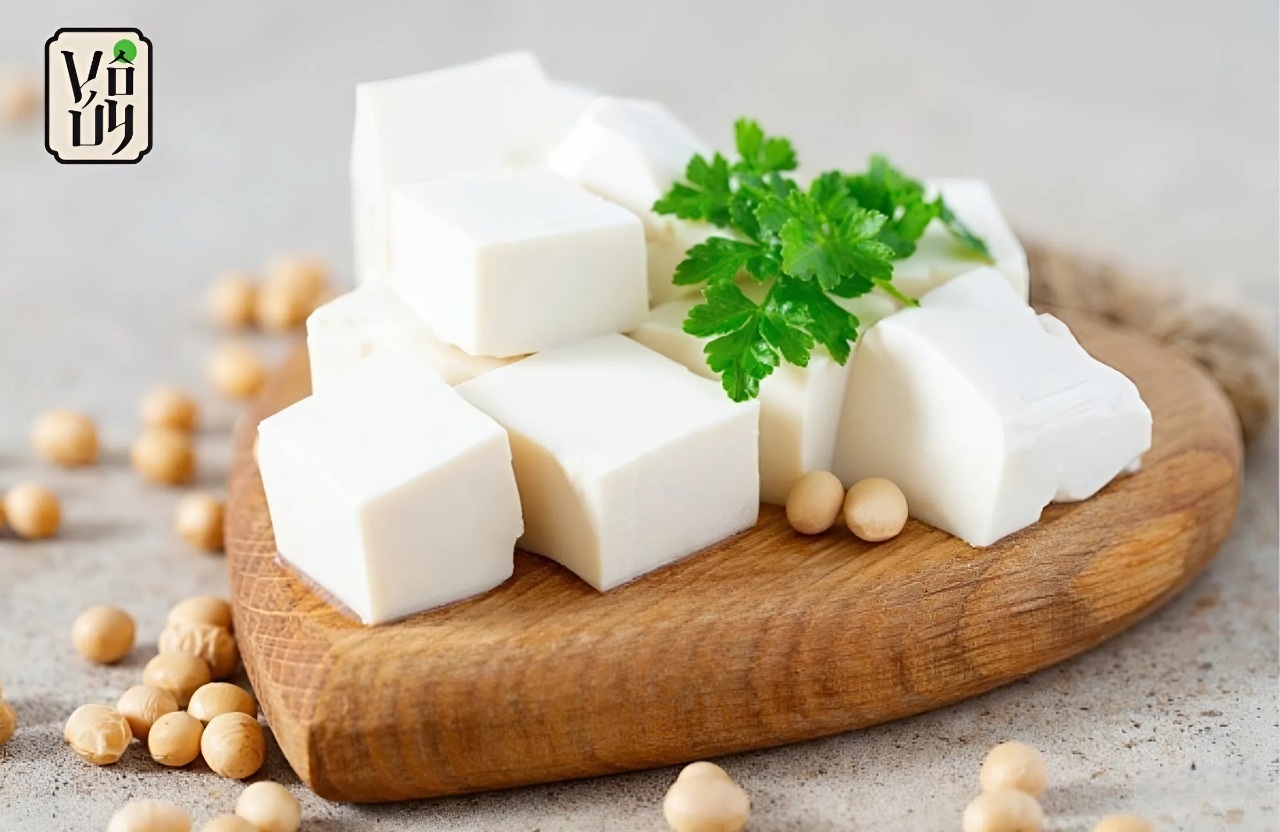 Đậu phụ là một nguồn protein thực vật quen thuộc
